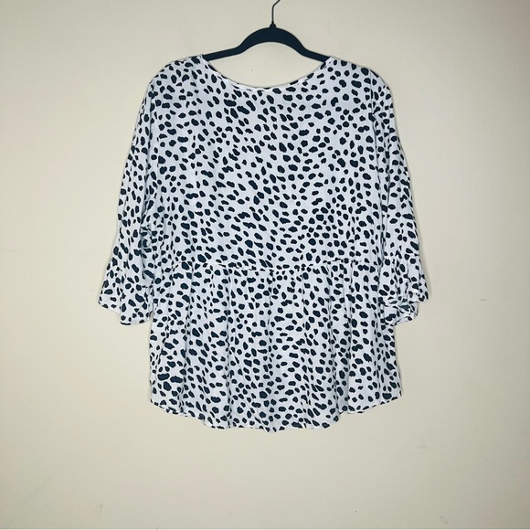 ORINDA Polka Dot Peplum Top 2x - Picture 2 of 4